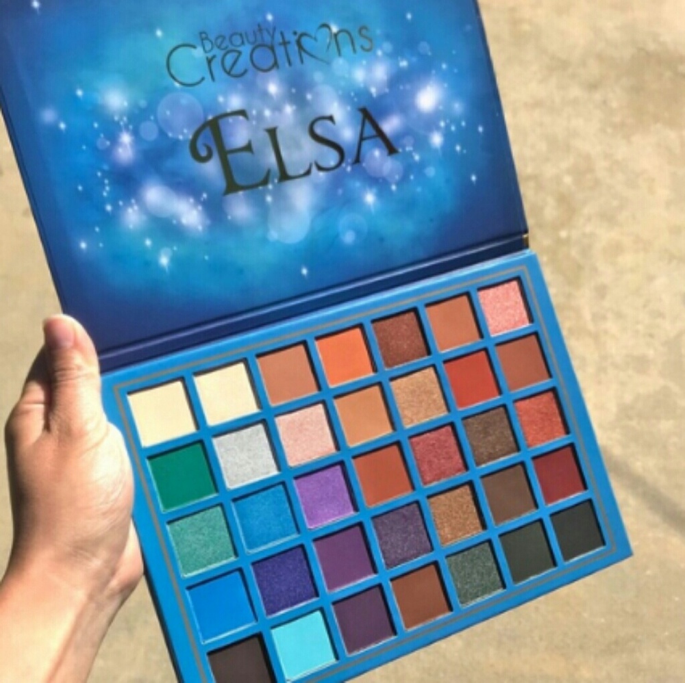 ❄Elsa Beauty Creations palette BNIB - Picture 2 of 8